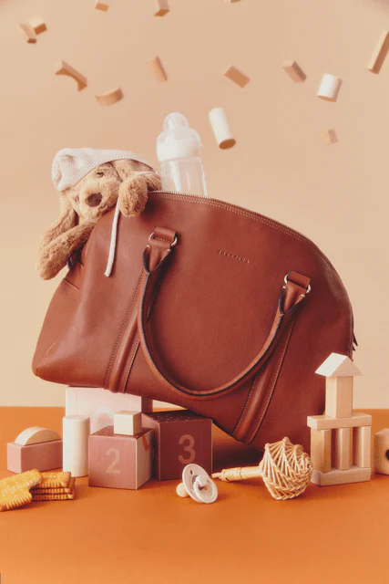 JOSEFINA LARGE BROWN + Laptop Sleeve Vintage Orange - Image 12