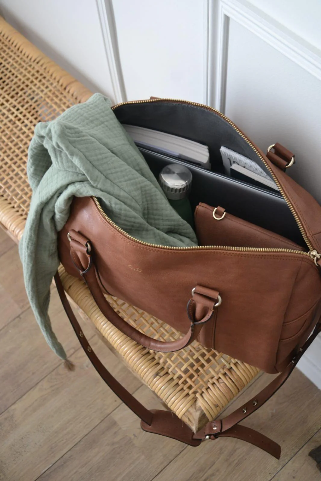 JOSEFINA LARGE BROWN + Laptop Sleeve Vintage Orange - Image 14