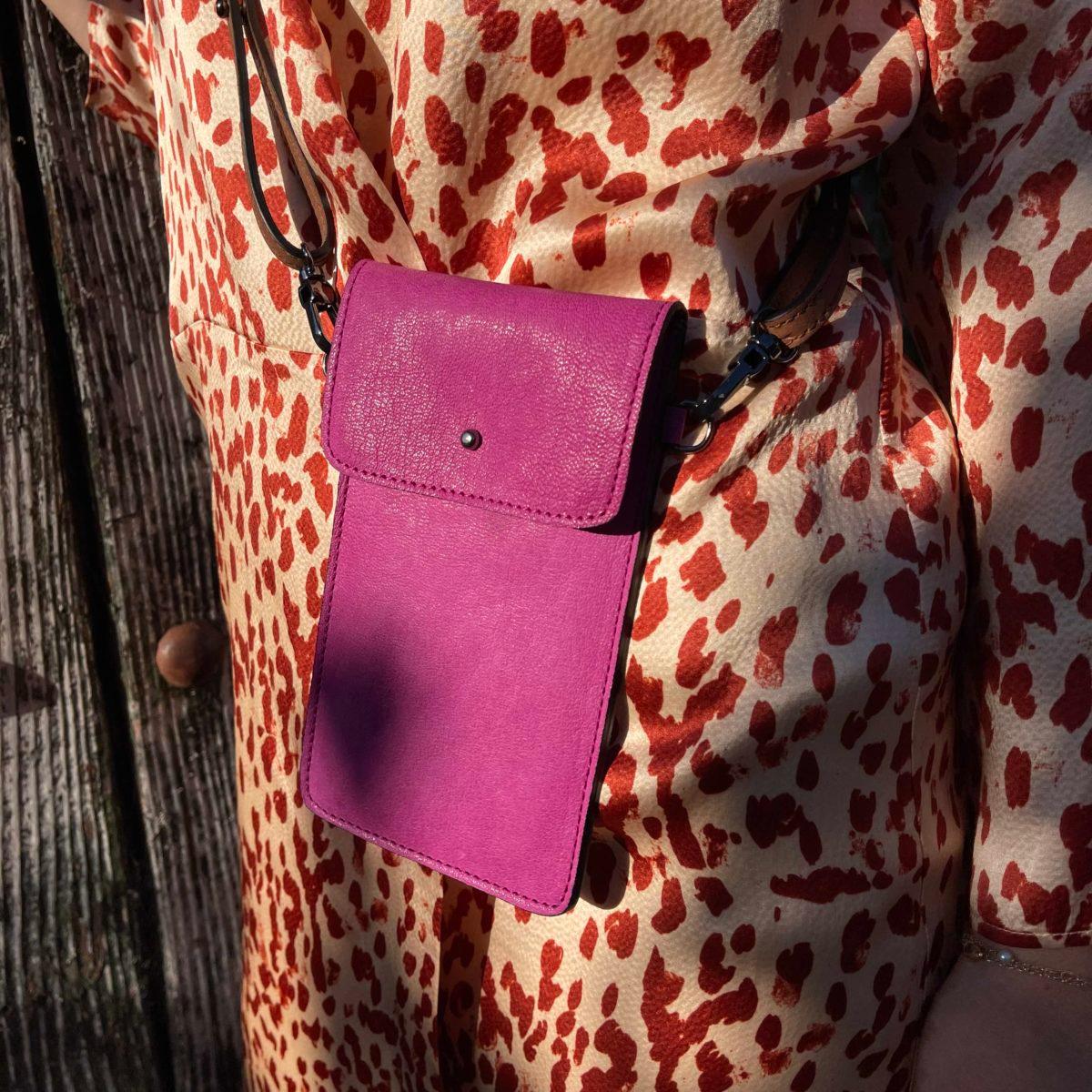 JOSEFINA PHONE CASE BOHEMIAN FUCHSIA - Image 5